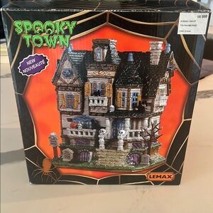 Lemax Spooky Town Haunted Knoll